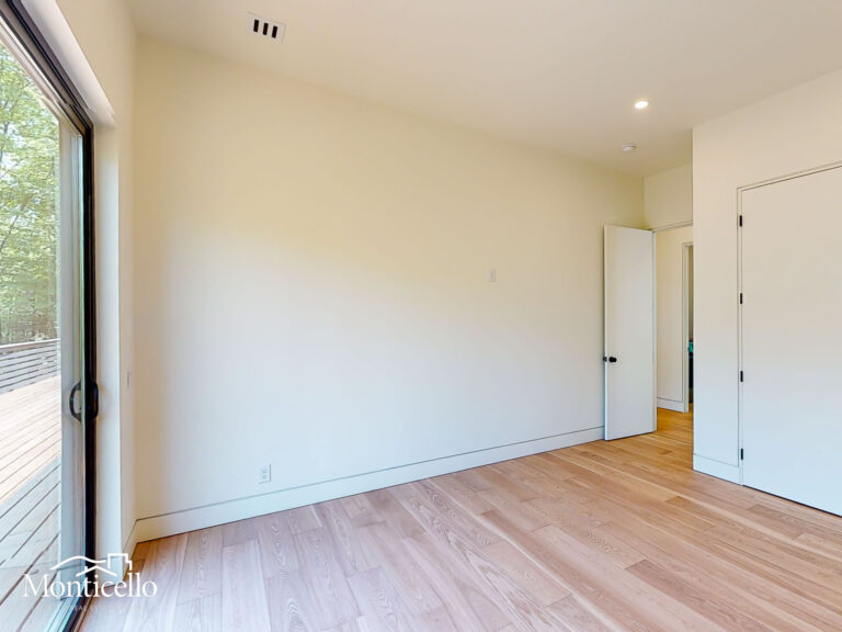 GUEST BEDROOM 2-2