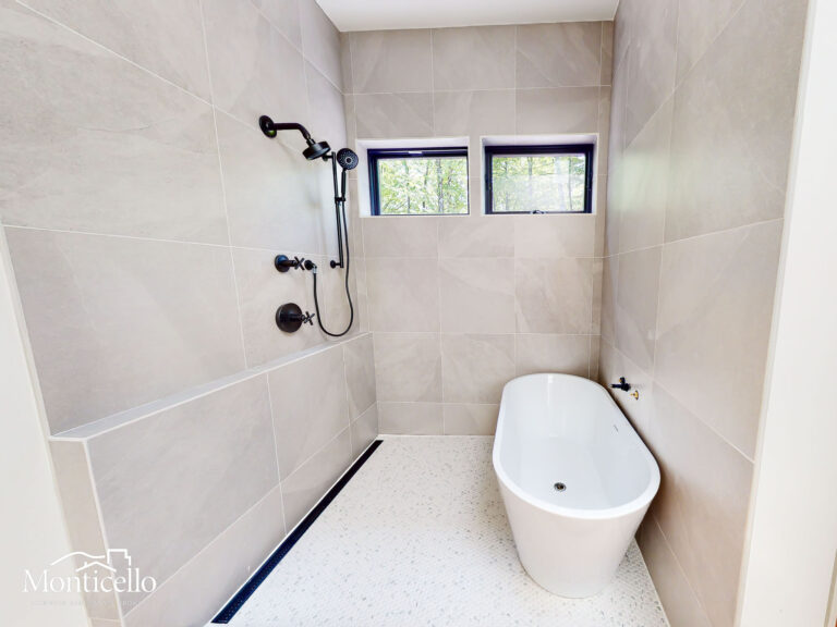 MASTER FULLBATHROOM-2