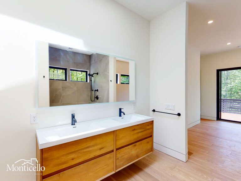 MASTER FULLBATHROOM-4
