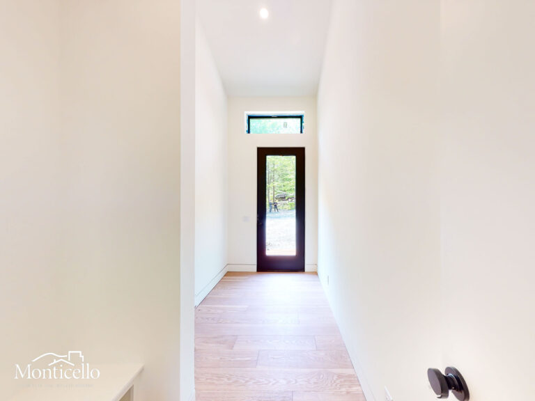 MUD ROOM-2